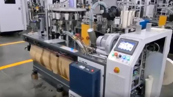 Machine de fabrication des gobelets en carton, DESPU-C140S